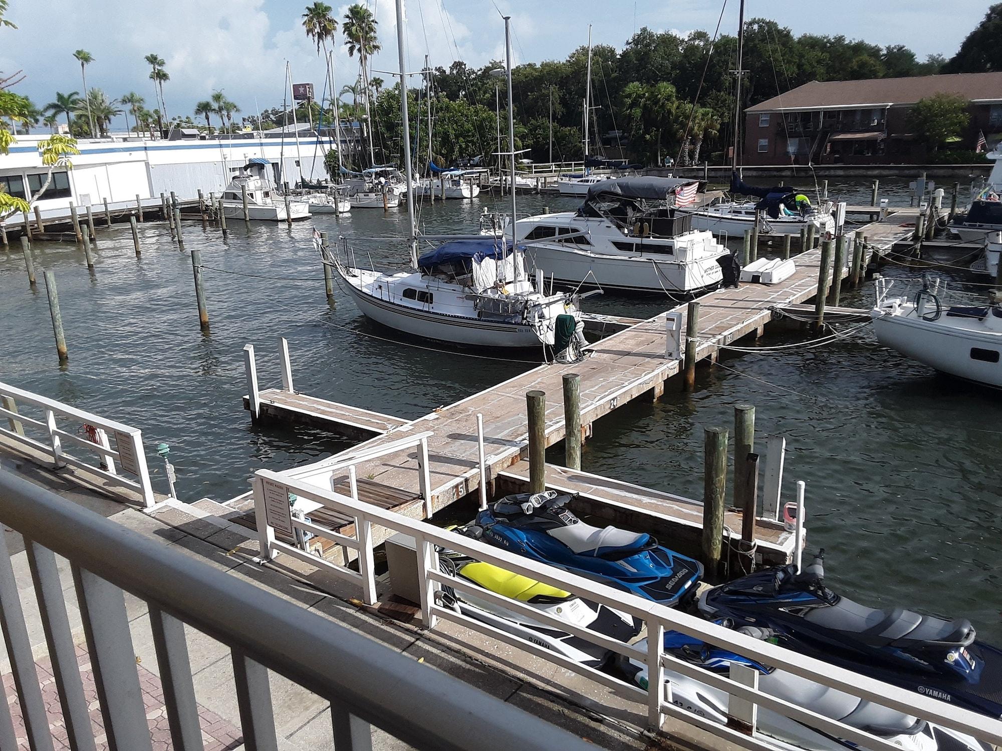 Magnuson Hotel Marina Cove St. Petersburg Dış mekan fotoğraf
