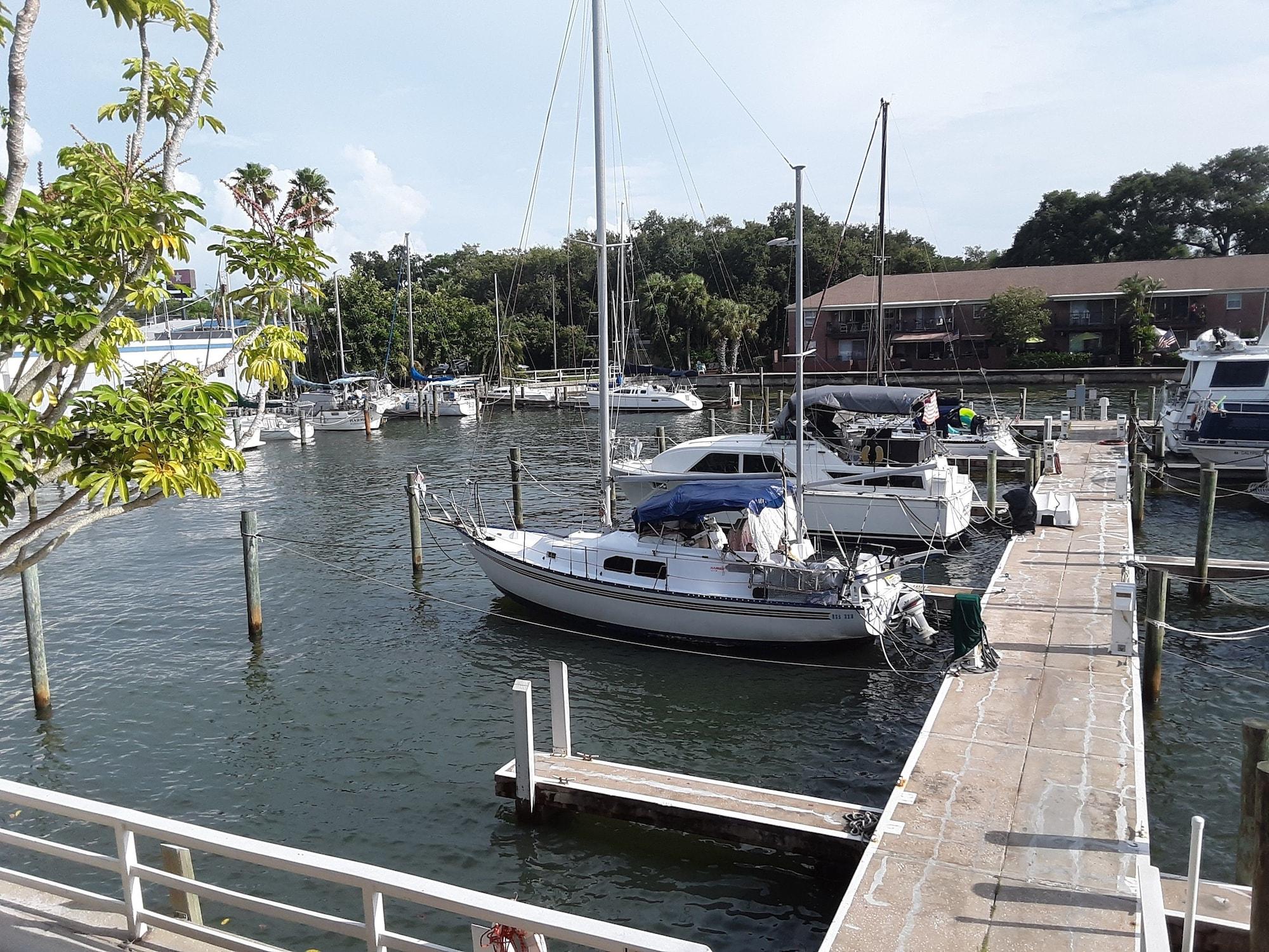 Magnuson Hotel Marina Cove St. Petersburg Dış mekan fotoğraf